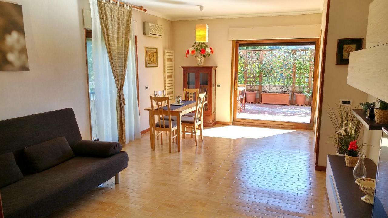 Apartament Terrace22 - Delizioso Attico Ben Collegato Rzym Zewnętrze zdjęcie